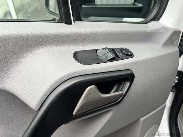 Læsseplatform Mercedes-Benz Sprinter 513 cdi 130pk DC Laadkraan Hiab 017T A...