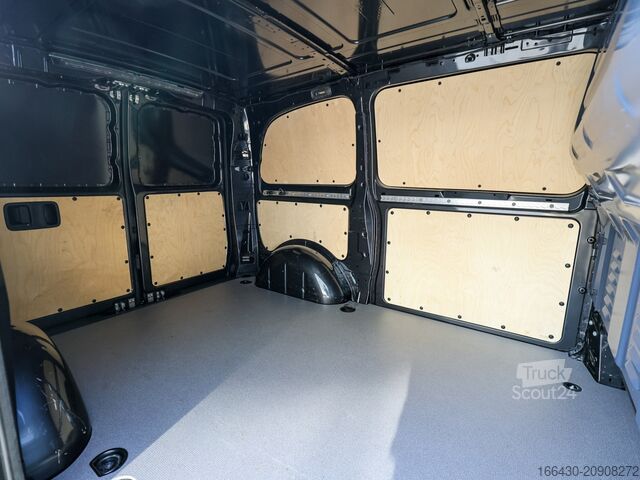 Fourgon tôlé Mercedes-Benz Vito 116 CDI Kasten Neues Modell AHK Standhz.
