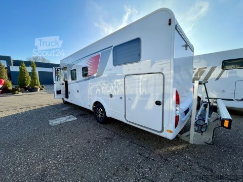 Integriertes Wohnmobil Bürstner Lyseo Time I 728 G Limited Luftfeder HA, Rollerbühne
