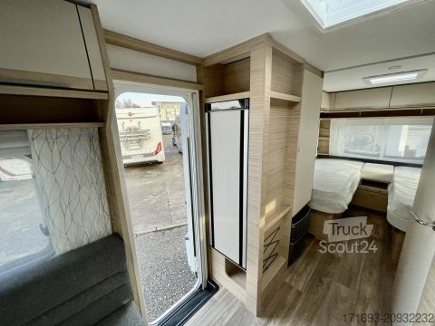 Bivalnik Fendt Bianco Selection 495 SG