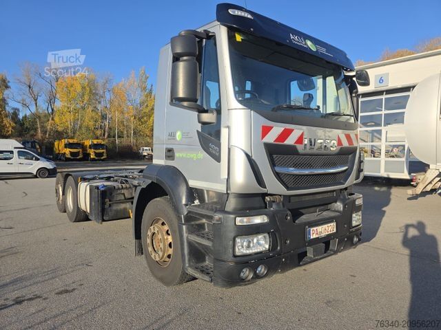 LKW-Fahrgestell IVECO AD260X40Y/PS HR ON*Rechtslenker*