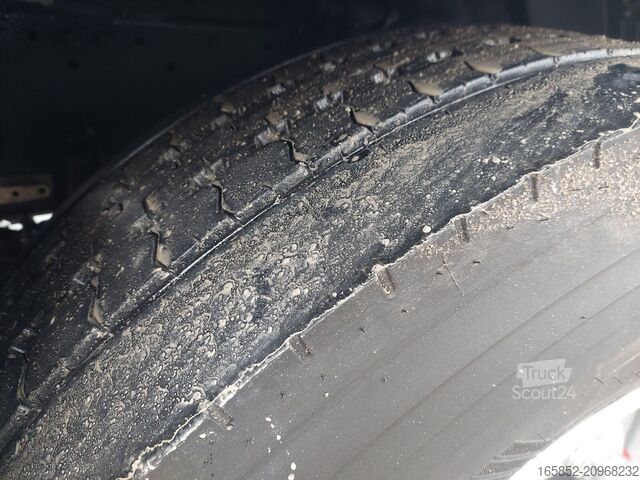 MAN TGX 35.440  Silo Euro 6 8x4 Lift+Lenk Klima (5) MAN TGX 35.440  Silo Euro 6 8x4 Lift+Lenk Klima (5)