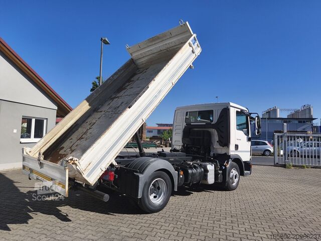 Háromutas billenő MAN TGL 8.180