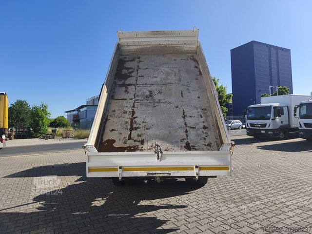 Háromutas billenő MAN TGL 8.180