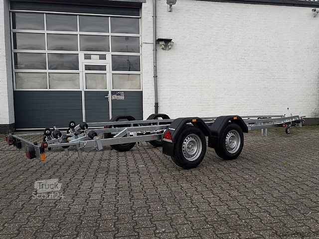 Remorque à bateaux Brenderup 2500kg Premium 650cm Motorboot Trailert