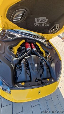 Fourgon FERRARI Portofino