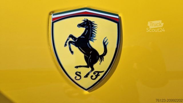 Fourgon FERRARI Portofino