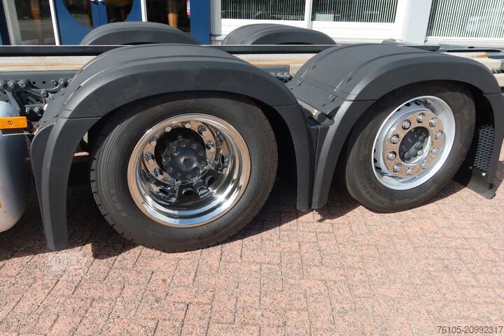 Châssis avec cabine Mercedes-Benz Actros 2642 LL Chassis Cabine Giga space