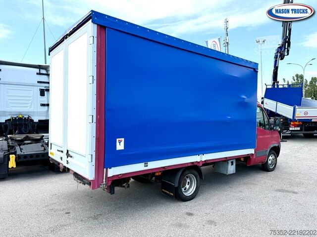Kombi vozilo sa ceradom Iveco Daily 35c15