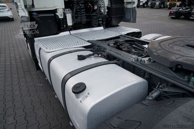 Standard nyergesvontató DAF XF 480 / SUPER SPACE CAB / 2021