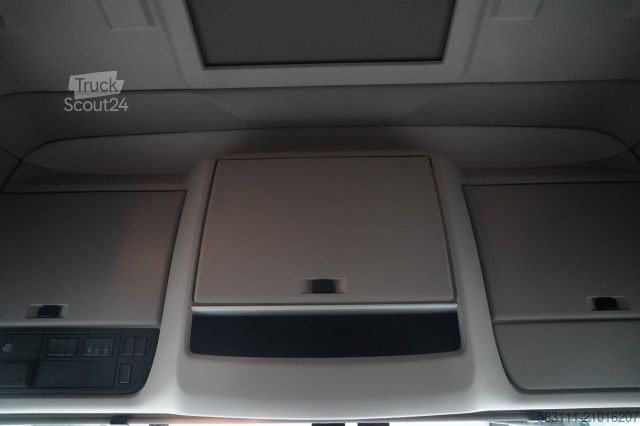 Standard nyergesvontató DAF XF 480 / SUPER SPACE CAB / 2021