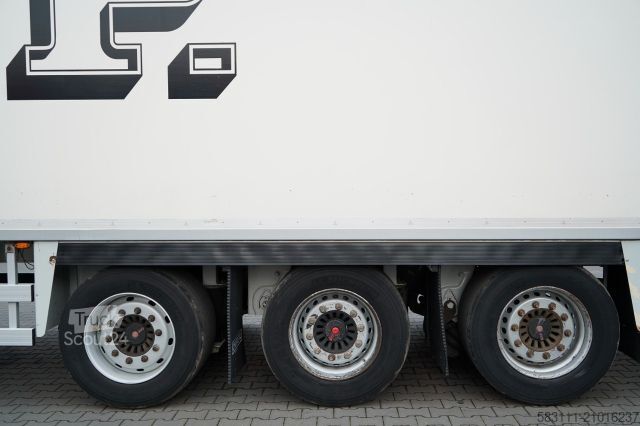 Rashladna poluprikolica CHEREAU CH?ODNIA / CARRIER VECTOR 1950MT  / DOPPELSTOCK