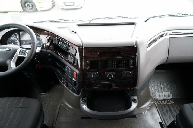 Standard nyergesvontató DAF XF 480 / SUPER SPACE CAB / I-PARK COOL /
