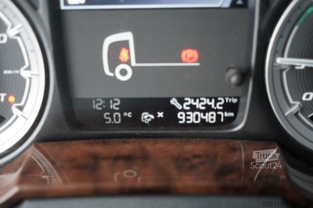 Standard nyergesvontató DAF XF 480 / SUPER SPACE CAB / I-PARK COOL /