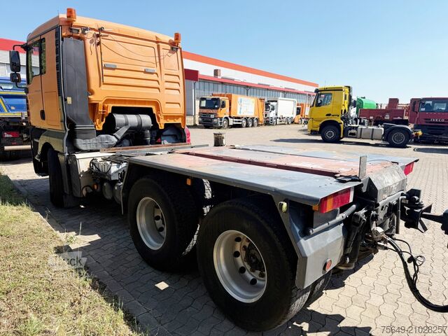 LKW-Fahrgestell MAN TGA 26.430 6X4 BL TGA 26.430 6X4 BL
