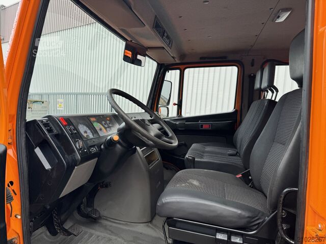 Driezijdige kipper bestelwagen Mercedes-Benz Vario 816 D 4x2 Doka Vario 816 D 4x2 Doka, 2x AHK, Meiller Kipper, Ex-Stadtverwaltung