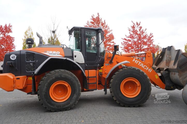 Kniklader Hitachi ZW220 articulated loader / 2 buckets