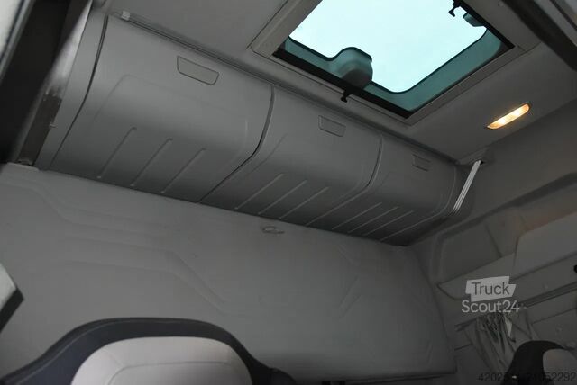 Standaard-SZM Ford F-MAX 4X2 ECOTORQ RETARDER