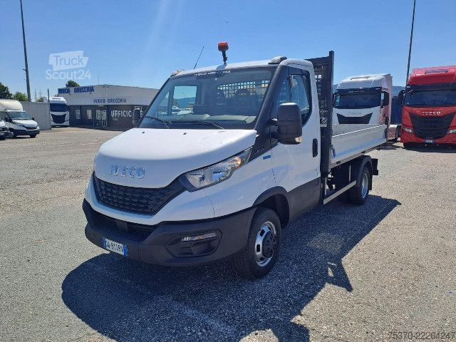 Fourgon personnalisé IVECO DAILY 35C14 - 3450