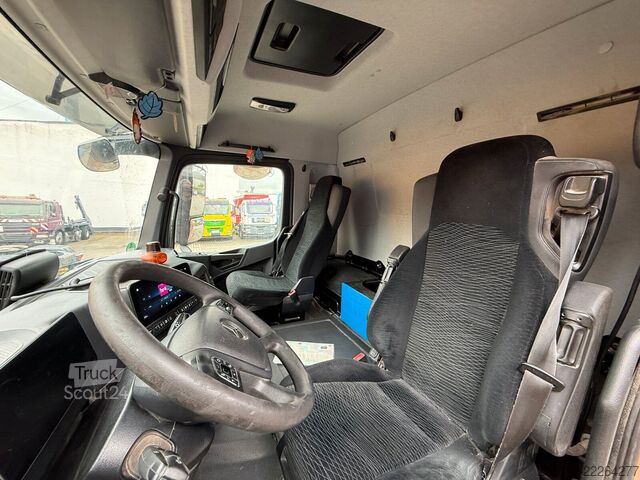 Standardní tahač MERCEDES-BENZ AROCS 1851 4x4 SZM - Euro 6