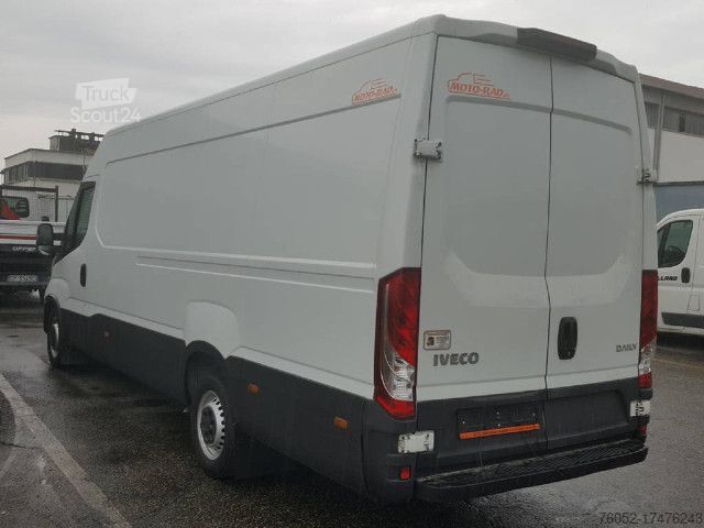 Panelinis furgonas IVECO 35S16