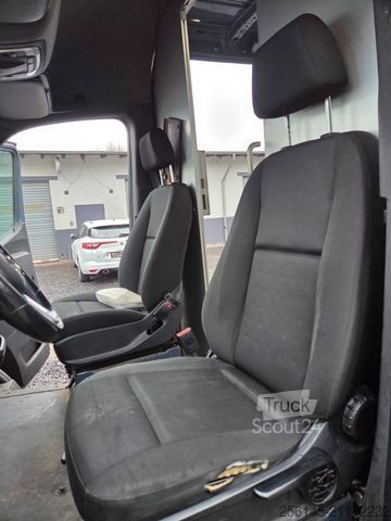 Minibus MERCEDES-BENZ Sprinter Kasten 314 L2 Klima Kamera Tüv NEU Eur6