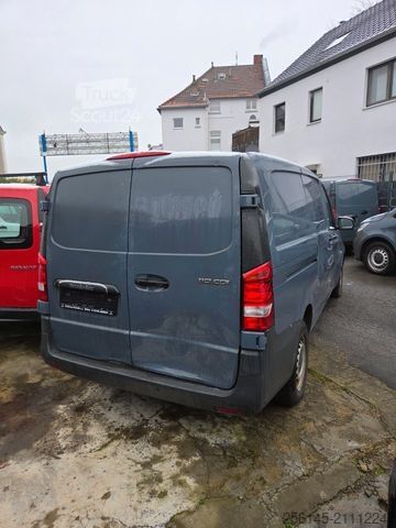 Bestelwagen MERCEDES-BENZ Vito Kasten 110  Kamera Tempom. Klima Tüv neu E6