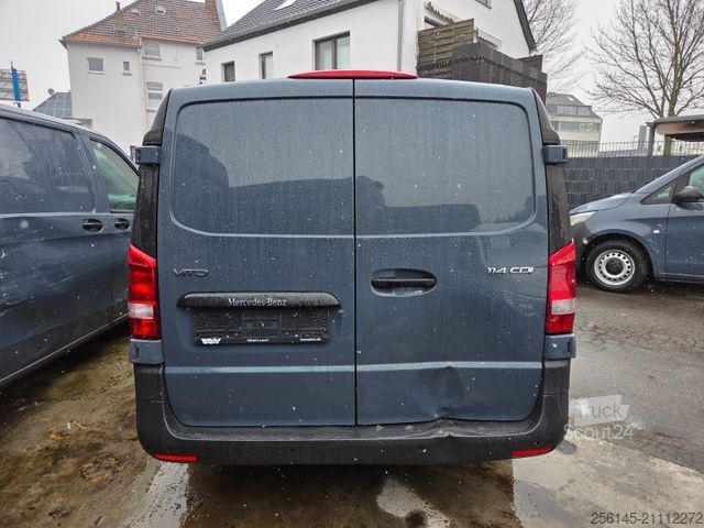 Minibus MERCEDES-BENZ Kasten 114  Kamera Tempomp. Klima Tüv  E6