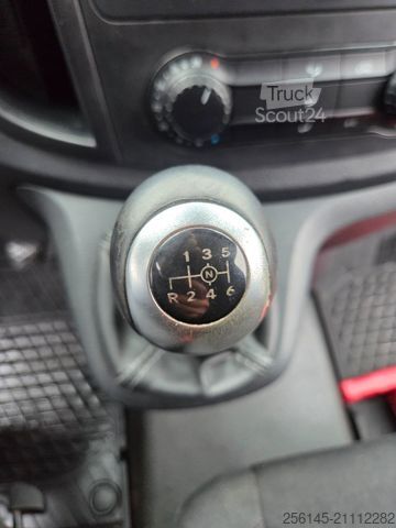 Fourgon tôlé MERCEDES-BENZ Vito Kasten 114  Kamera Tempomp. Klima Tüv  E6