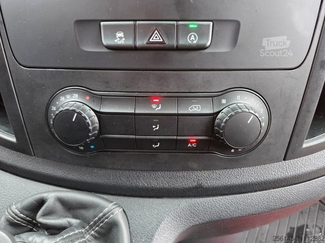 Fourgon tôlé MERCEDES-BENZ Vito Kasten 114  Kamera Tempomp. Klima Tüv  E6