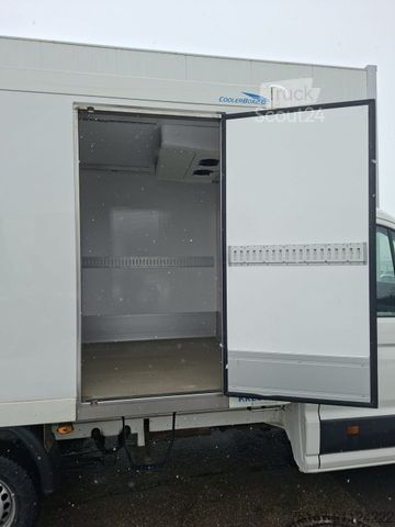 Izotermiczny van chłodnia MAN TGE 3.180 4x2 Carrier Tiefkühler 3-Sitzer Klima