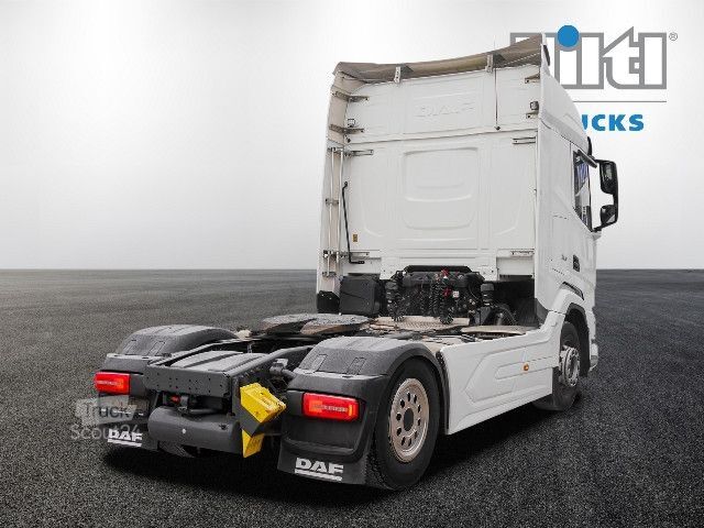 Trattore stradale standard DAF XFn 480 FT + Intarder + 1105l + Skirts
