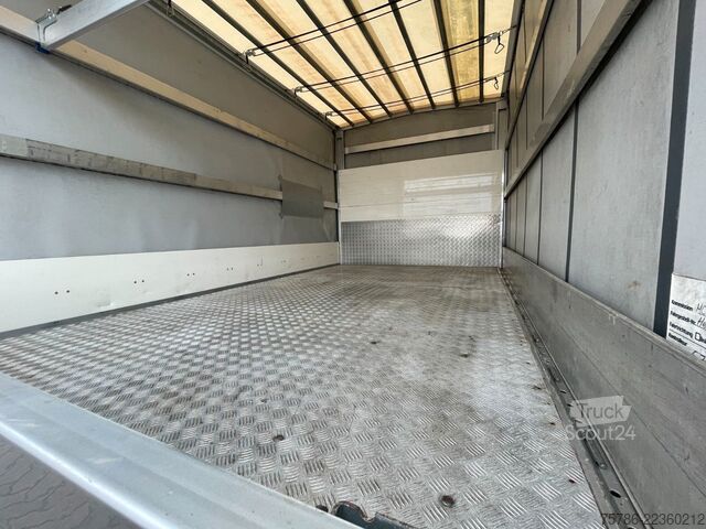 Dodávka s plachtovou bočnicou MERCEDES-BENZ Sprinter 519 CDI Pritsche/ AC/ org. KM