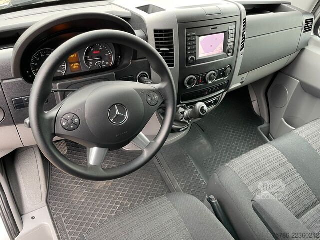 Dodávka s plachtovou bočnicou MERCEDES-BENZ Sprinter 519 CDI Pritsche/ AC/ org. KM