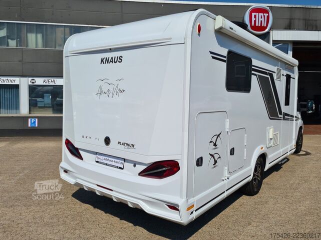 Polointegrovaný karavan KNAUS Sky Ti PLATINUM SELECTION 700 MEG *Care-Drive*