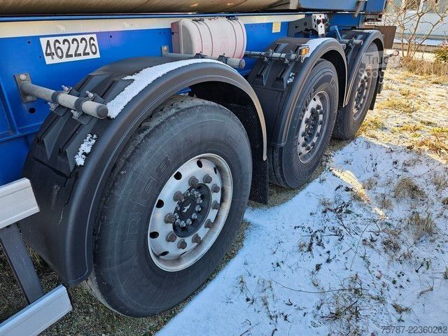 Tanktrailer SCHMITZ CARGOBULL Tankcontainer Chassis+Tankcontainer  Schwallwand