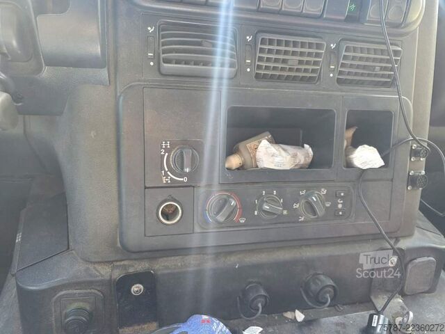 Autocamion basculant tridirecțional IVECO AD260T45 6x4 3-Seitenkipper + Winterdienstvorr.