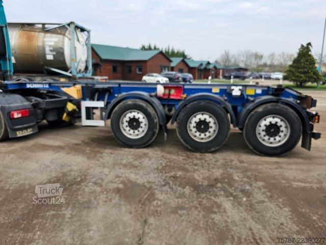 Maināmās virsbūves puspiekabe SCHMITZ CARGOBULL 20" Tankconatinerchassis + Tankcontainer