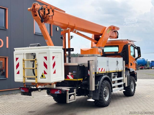 Nákladné vozidlo s pracovnou plošinou MAN MAN TGM 13.290 4x4 BB Palfinger P300 KS