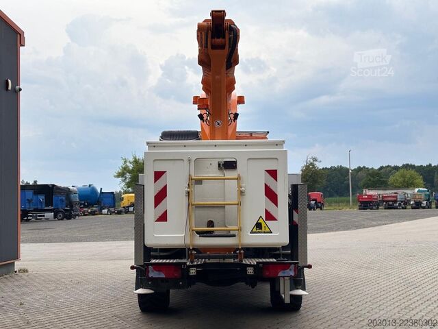Nákladné vozidlo s pracovnou plošinou MAN MAN TGM 13.290 4x4 BB Palfinger P300 KS