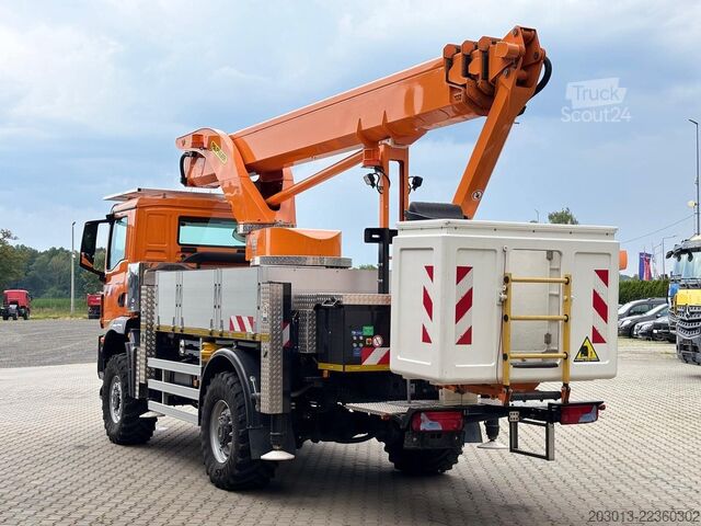Nákladné vozidlo s pracovnou plošinou MAN MAN TGM 13.290 4x4 BB Palfinger P300 KS