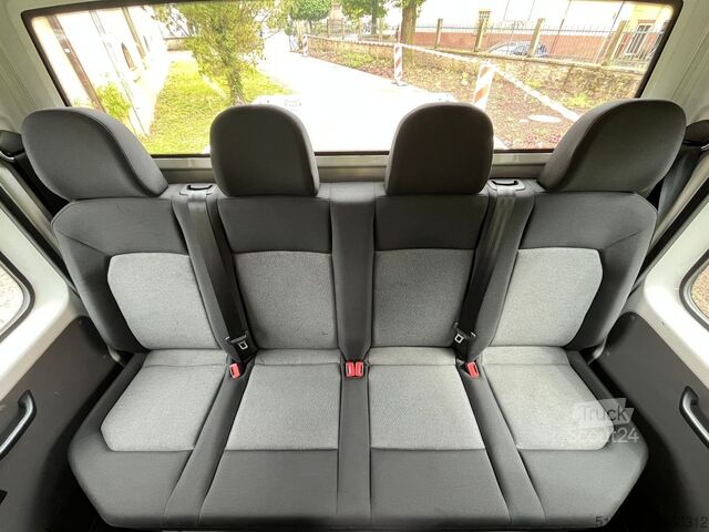 Pick-up varebil VOLKSWAGEN CRAFTER 4 MOTION PRITSCHE DoKa 3500KG-AHK AUT.