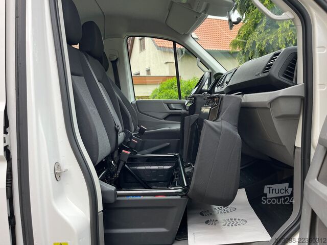 Pick-up varebil VOLKSWAGEN CRAFTER 4 MOTION PRITSCHE DoKa 3500KG-AHK AUT.
