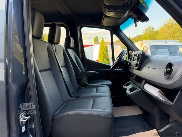 Furgone pick-up MERCEDES-BENZ Sprinter 319 CDI V6 Pritsche DoKa RWD AHK 3500KG