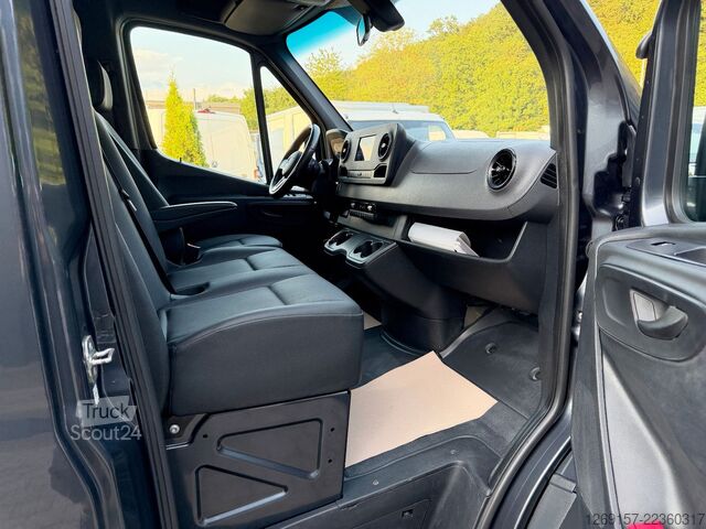 Furgone pick-up MERCEDES-BENZ Sprinter 319 CDI V6 Pritsche DoKa RWD AHK 3500KG