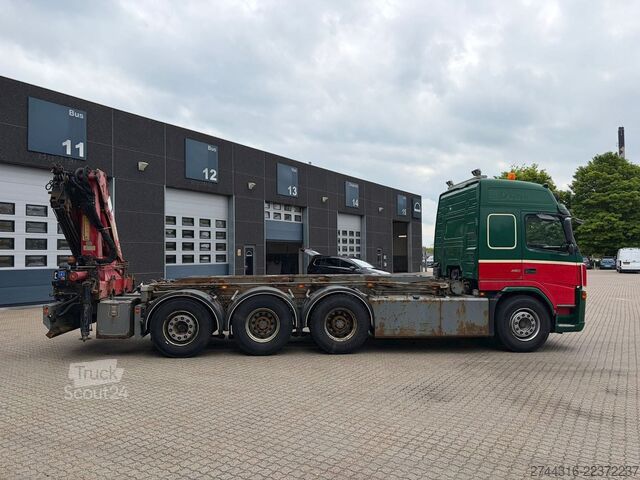 شاحنة قلّابة بذراع تحميل متحرك VOLVO FM480 8X4