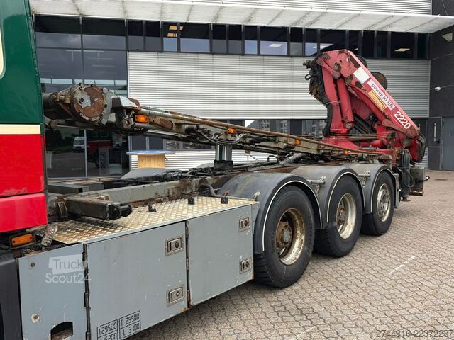 شاحنة قلّابة بذراع تحميل متحرك VOLVO FM480 8X4