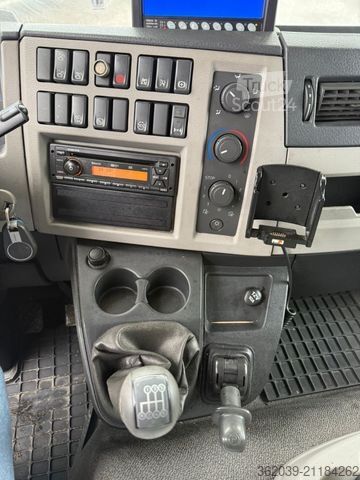 Kastes kravas automašīna VOLVO FL 280 E6 KOFFER LBW ABS BLATT LUFT KUPLUNGSSCHA