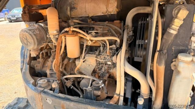 Kazıcı yükleyici Hyundai ROBEX60CR-9