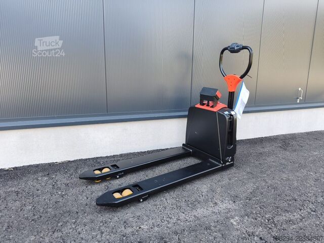 Carretilla elevadora baja EP F4 NEUMASCHINE